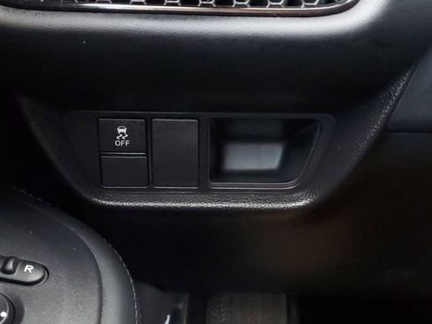 Certified 2025 Honda HR-V LX image 13