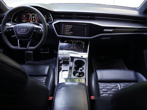Used 2022 Audi RS 7 Sportback AWD/4WD image 16