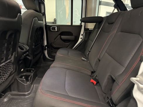 Used 2022 Jeep Wrangler Unlimited Rubicon w/ LED Lighting Group image 22