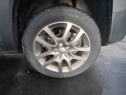 Used 2016 Jeep Renegade 75th Anniversary image 28