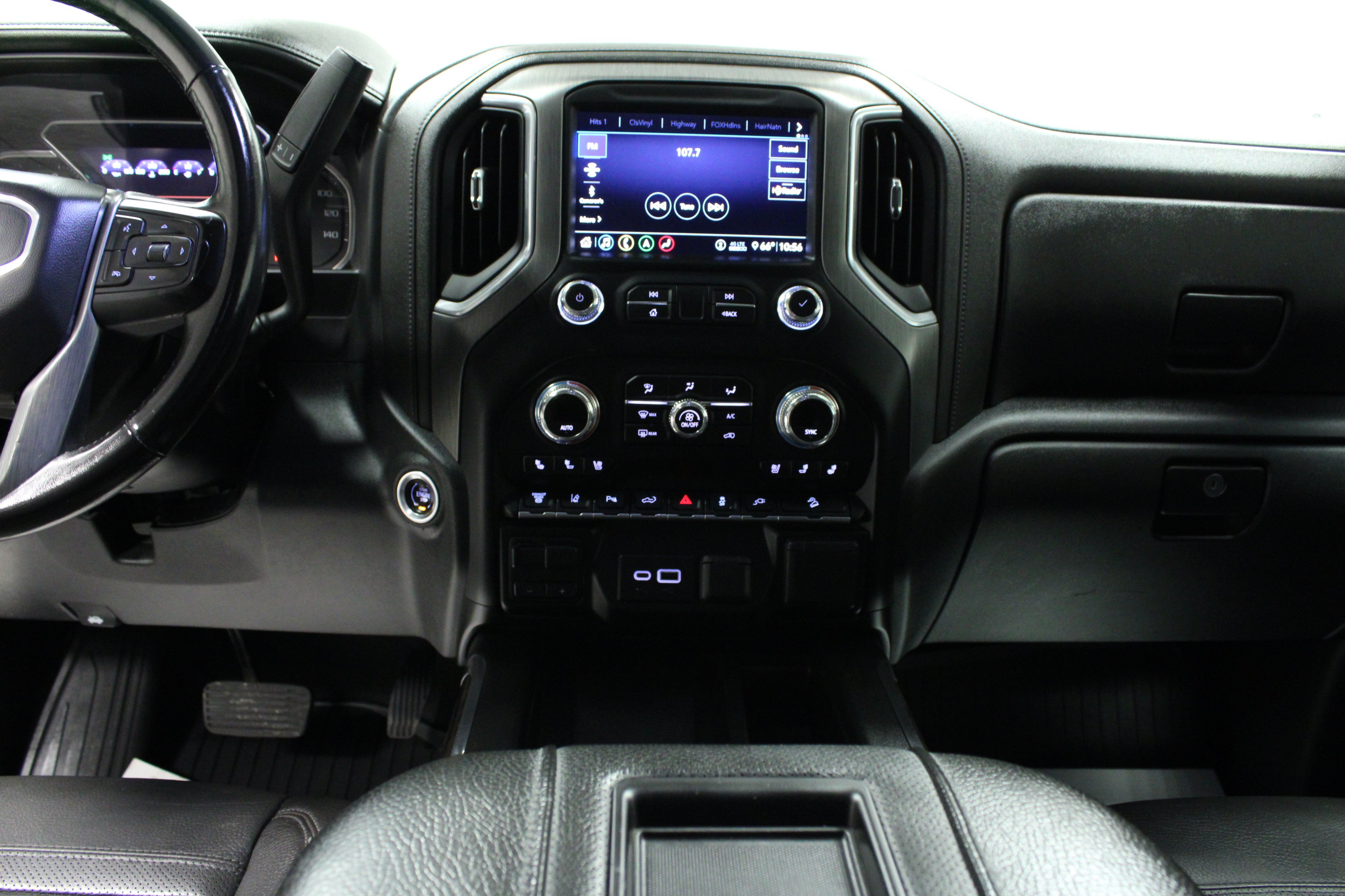 Used 2020 GMC Sierra 2500 Denali w/ Denali Ultimate Package AWD/4WD image 18