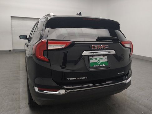 Used 2024 GMC Terrain SLT AWD/4WD image 6
