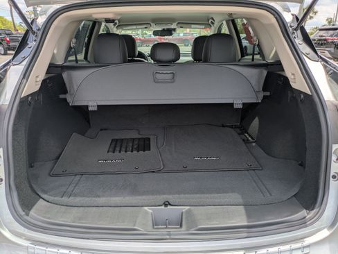 Certified 2024 Nissan Murano SV FWD image 13