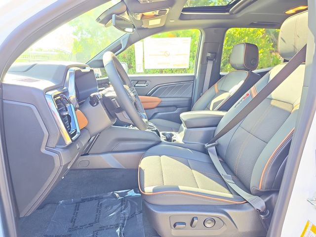 New 2026 GMC Canyon AT4 w/ Technology Plus Package AWD/4WD image 17