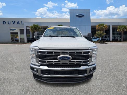 Used 2024 Ford F350 XLT image 7