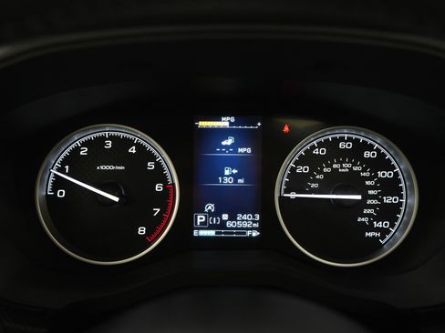 Used 2020 Subaru Forester Premium AWD/4WD image 24