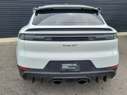 Certified 2024 Porsche Cayenne Turbo GT AWD/4WD image 8