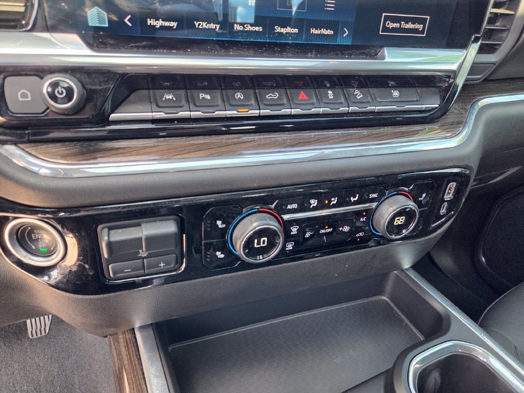 Used 2023 Chevrolet Silverado 1500 RST AWD/4WD image 27