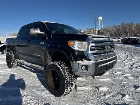 Used 2016 Toyota Tundra SR5 image 9