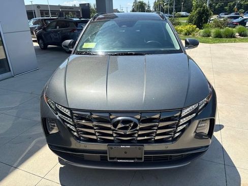 Used 2024 Hyundai Tucson Limited AWD/4WD image 2