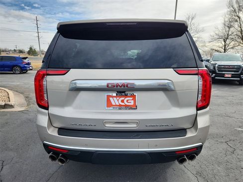 Used 2022 GMC Yukon XL Denali w/ Denali Ultimate Package image 14
