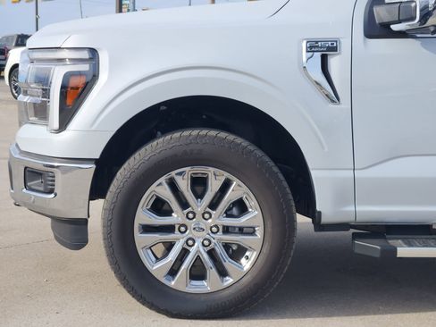 New 2025 Ford F150 Lariat w/ Equipment Group 502A High image 9