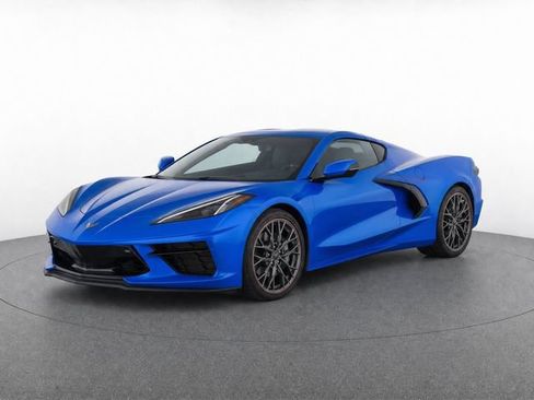 Used 2024 Chevrolet Corvette Stingray Preferred Cpe w/ 2LT RWD image 1