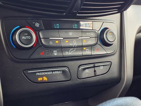 Used 2019 Ford Escape SE AWD/4WD image 13