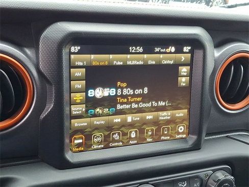 Used 2023 Jeep Gladiator Mojave w/ Cold Weather Group image 17