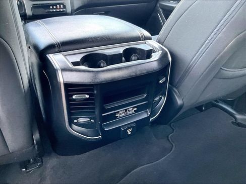 Used 2019 RAM 1500 Big Horn AWD/4WD image 12