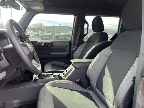 Used 2021 Ford Bronco 4-Door w/ Sasquatch Package image 15