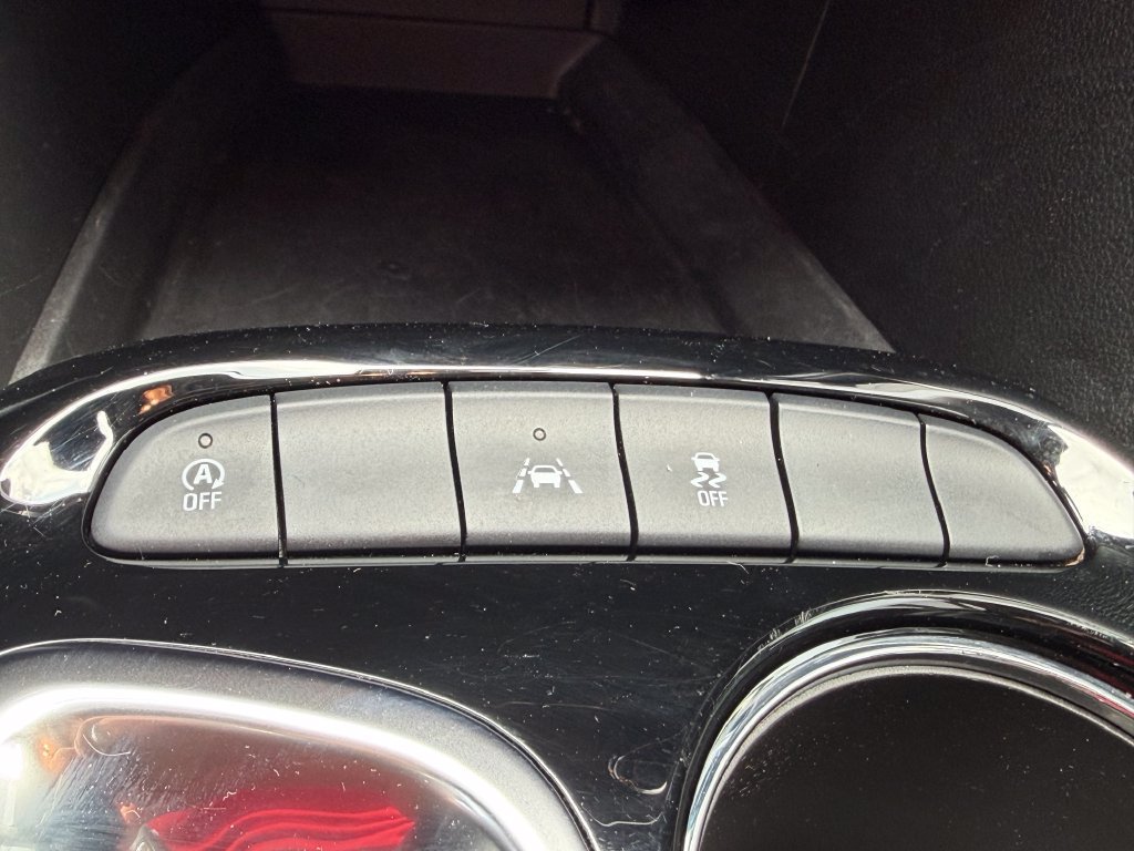 Used 2024 Buick Encore GX Sport Touring FWD image 24