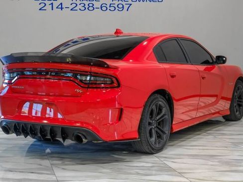 Used 2020 Dodge Charger R/T w/ Cold Weather Package RWD image 12
