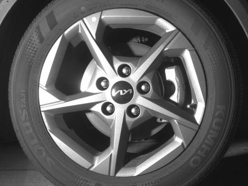 Used 2025 Kia K4 LXS image 13