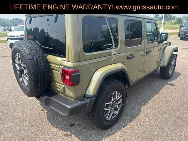 Used 2026 Jeep Wrangler Unlimited Sahara AWD/4WD image 9