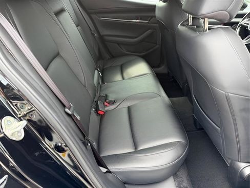 Used 2022 MAZDA MAZDA3 s FWD image 26