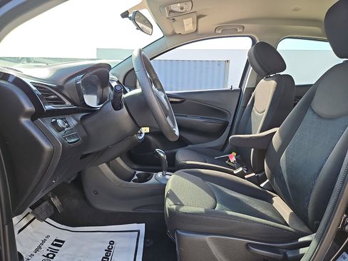 Certified 2022 Chevrolet Spark LT w/ Spark Special Edition FWD image 13