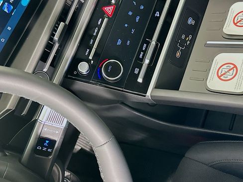 New 2026 Hyundai Santa Fe SE image 14