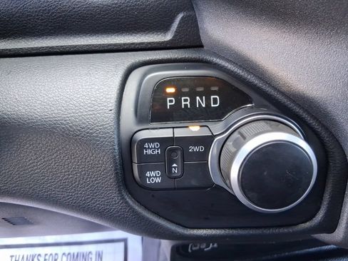 Used 2024 RAM 2500 Tradesman w/ Chrome Appearance Group AWD/4WD image 26