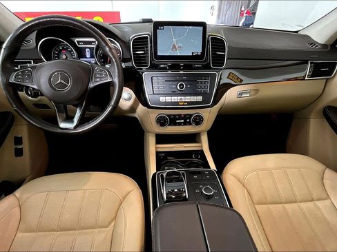 Used 2018 Mercedes-Benz GLS 450 4MATIC image 13