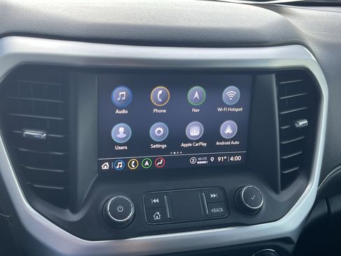Used 2023 GMC Acadia SLT w/ Technology Package image 12
