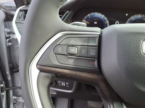 New 2026 Jeep Grand Cherokee Altitude AWD/4WD image 19