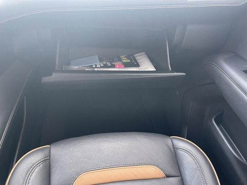 Used 2024 GMC Yukon AT4 w/ Technology Package image 31