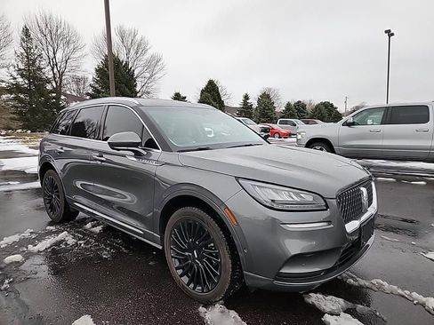 Certified 2022 Lincoln Corsair Reserve w/ Equipment Group 201A image 2