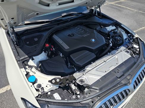 Certified 2023 BMW 330i Sedan w/ M Sport Package RWD image 27