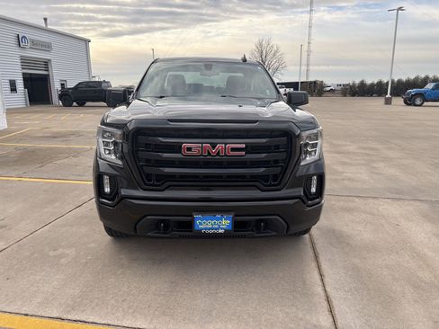 Used 2021 GMC Sierra 1500 Elevation image 21
