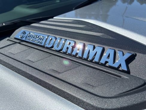 Used 2022 Chevrolet Silverado 3500 LTZ w/ LTZ Premium Package image 35