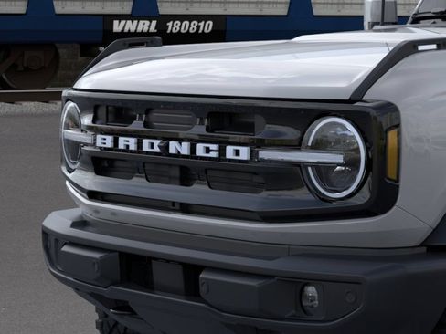 New 2026 Ford Bronco Outer Banks AWD/4WD image 26