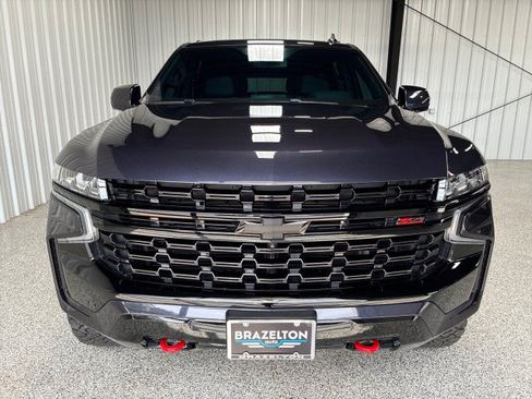 Used 2024 Chevrolet Suburban Z71 w/ Luxury Package AWD/4WD image 5