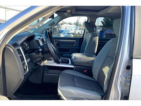 Used 2017 RAM 1500 Big Horn image 25