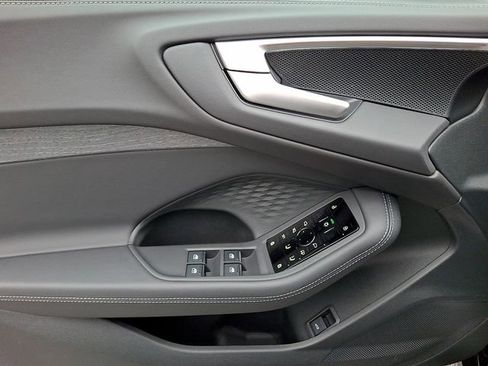 Used 2025 Audi A5 2.0T Premium w/ Convenience Package image 12