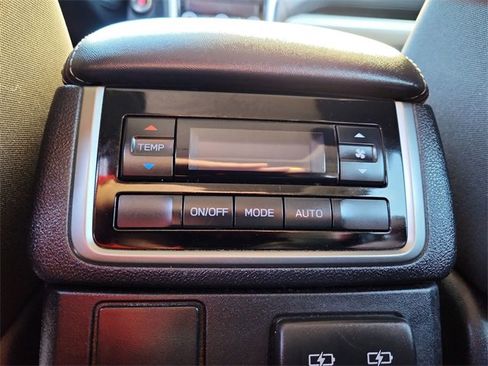 Used 2021 Subaru Ascent Premium w/ Sport Package image 22