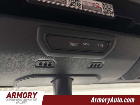 Used 2022 Jeep Wrangler Unlimited Sahara w/ Cold Weather Group image 24