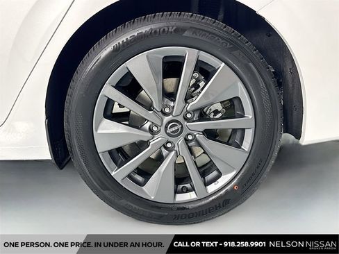 New 2026 Nissan Sentra SL FWD image 31