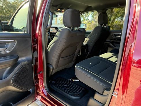 Used 2025 RAM 1500 Big Horn image 28