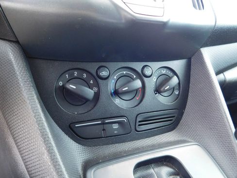 Used 2016 Ford Transit Connect XL FWD image 13