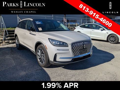 Certified 2024 Lincoln Corsair AWD w/ Equipment Group 101A image 2