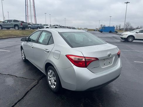 Used 2019 Toyota Corolla LE image 5