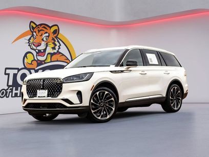 Used 2025 Lincoln Aviator Reserve w/ Illumination Package