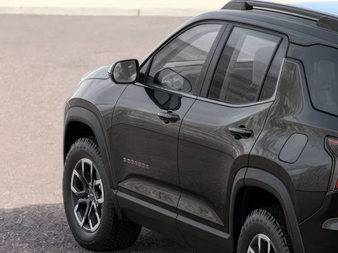 New 2026 Chevrolet Equinox LT w/ Midnight Edition FWD image 17